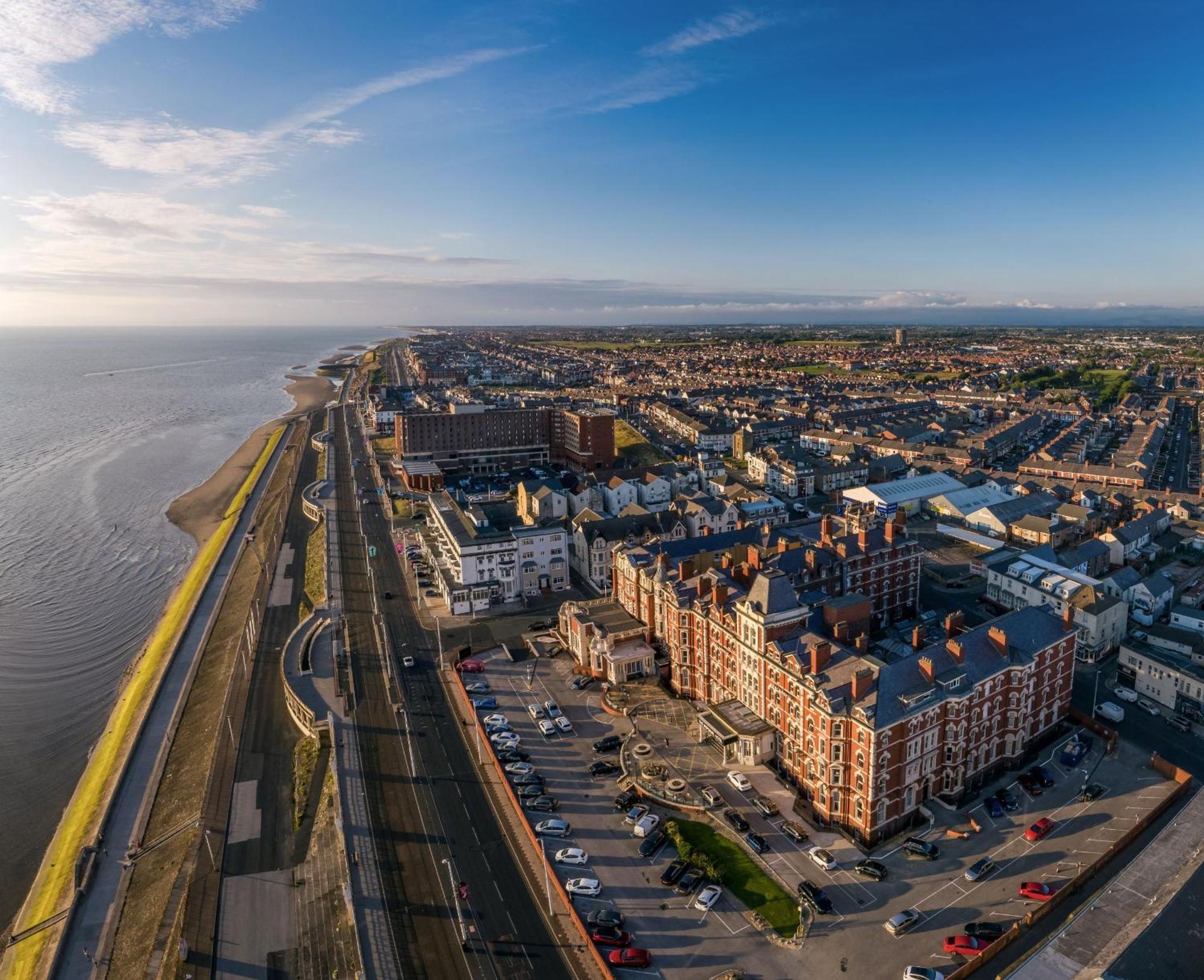 Imperial Hotel Blackpool Exterior photo