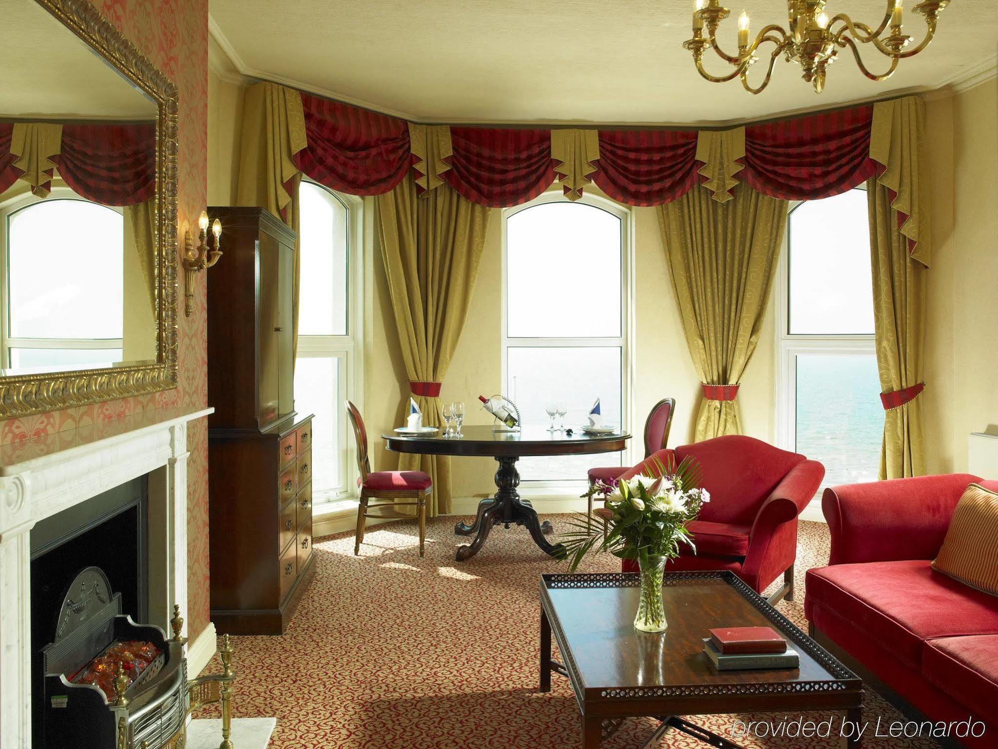 Imperial Hotel Blackpool Room photo