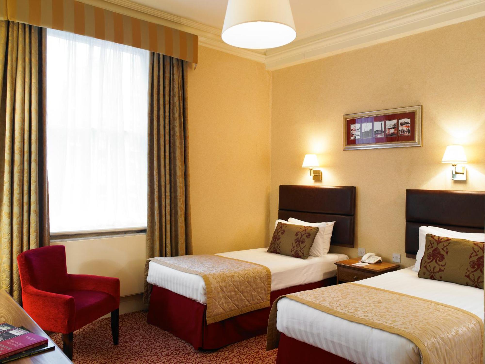 Imperial Hotel Blackpool Exterior photo